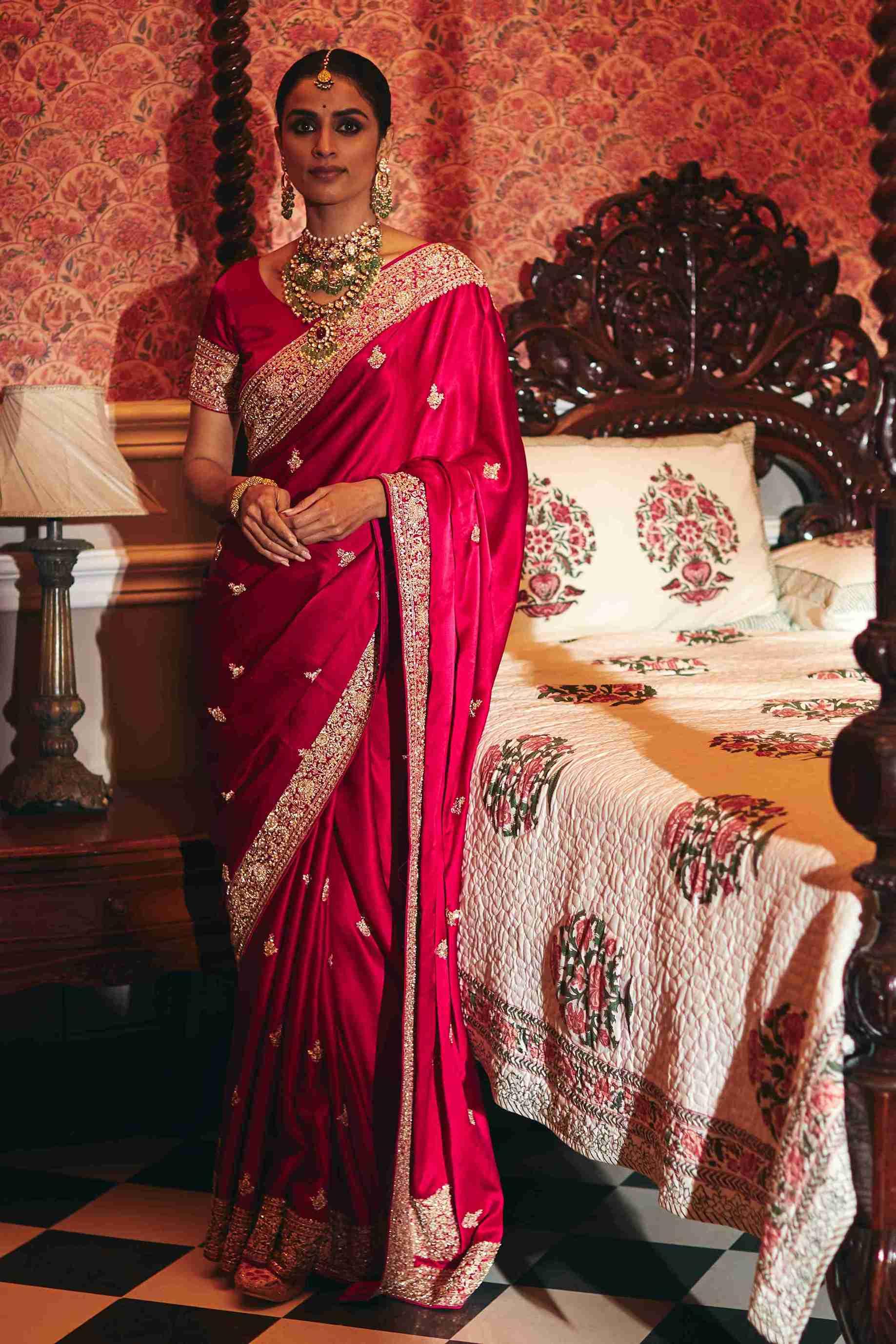 Pure Gajicrepe Saree With Hand Zardozi Buti Pattern - House of Surya
