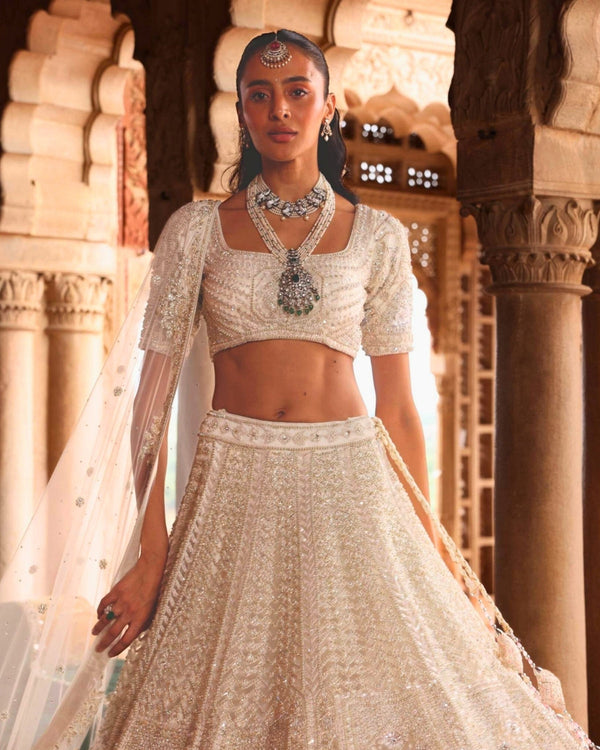 Engagement Lehengas