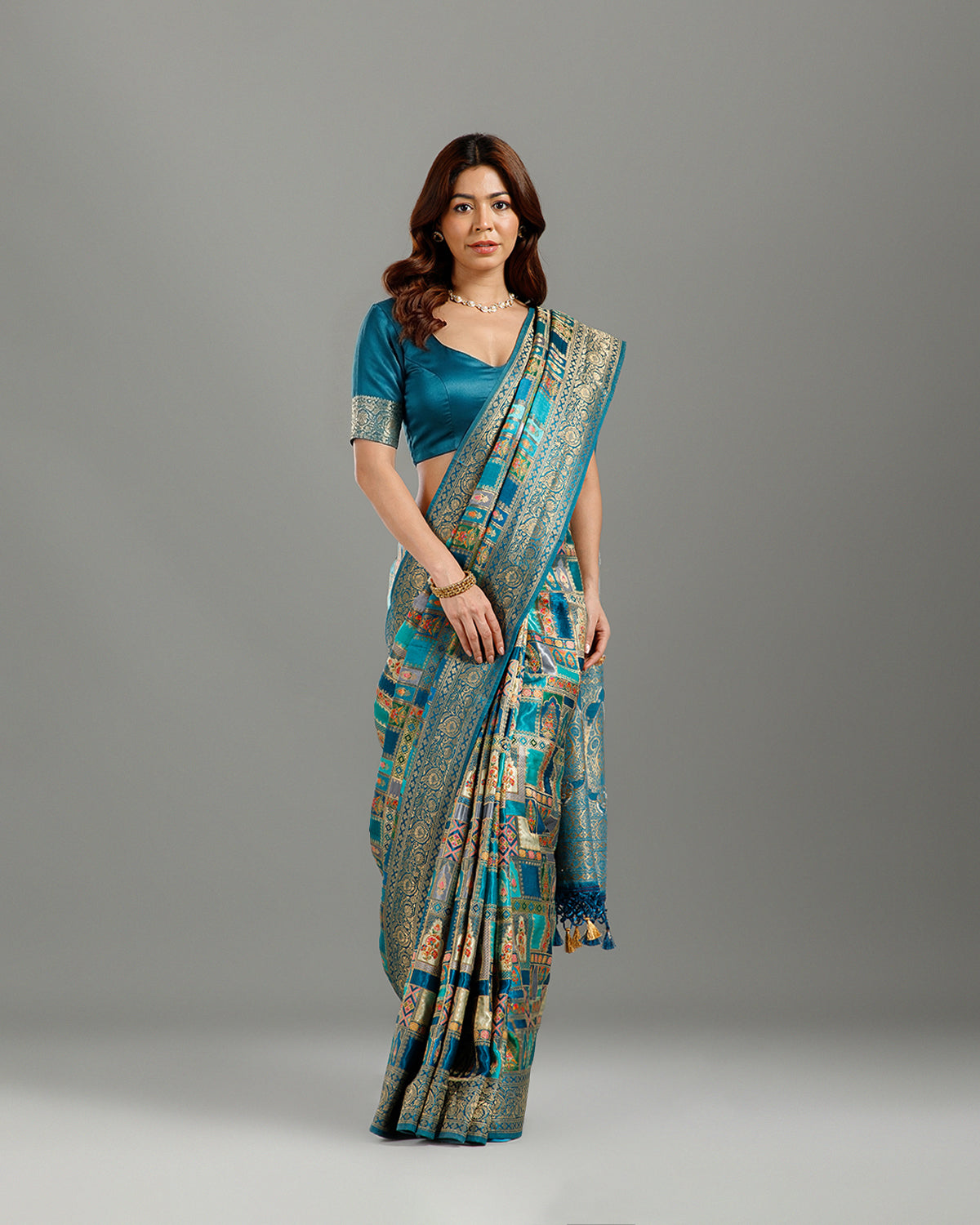 Blue Dola Silk Saree with Elegant Color Weaving - House of Surya