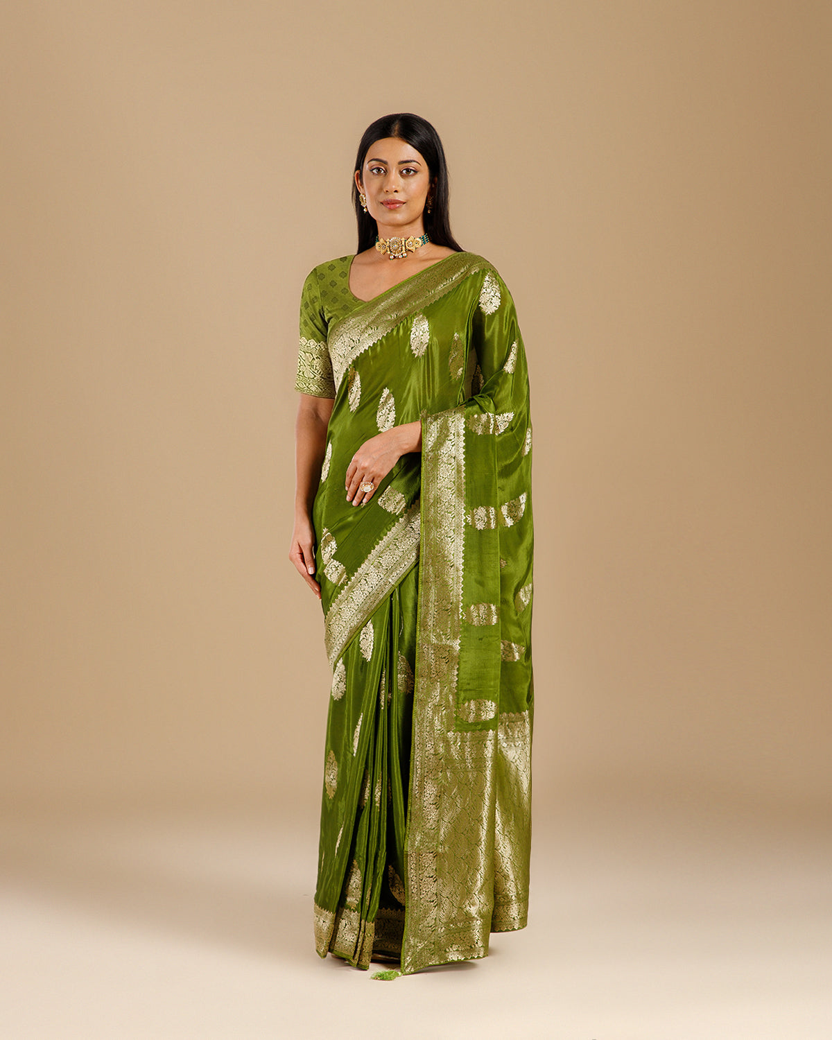 Green Dola Silk Saree with Elegant Resham Bootie Work - House of Surya