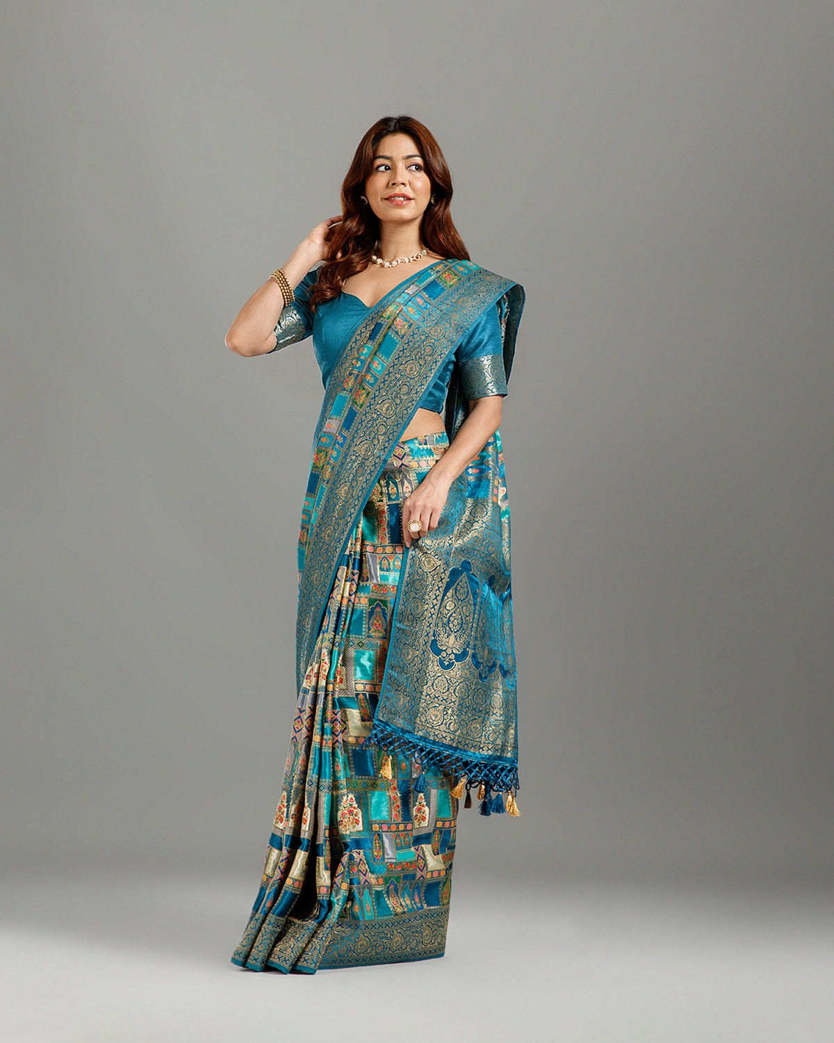 Blue Dola Silk Saree with Elegant Color Weaving - House of Surya