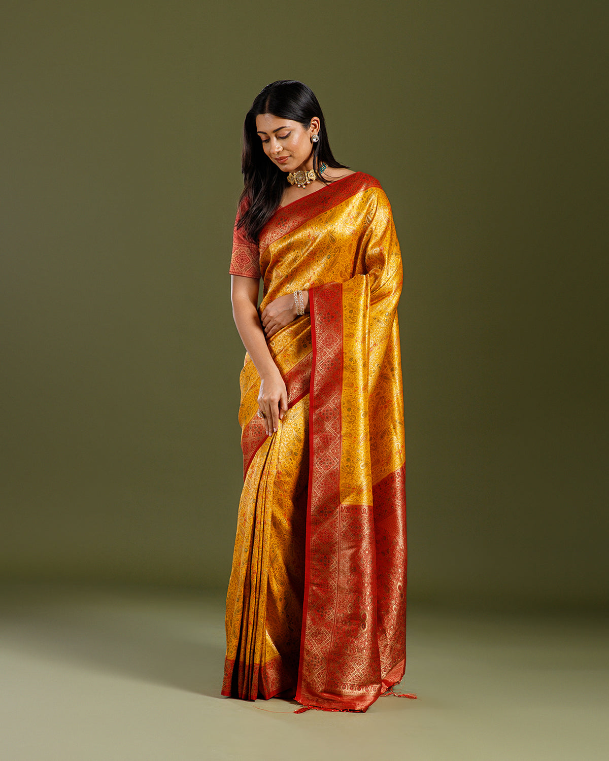 Yellow Soft Silk Weaving Saree for Festive & Traditional Wear