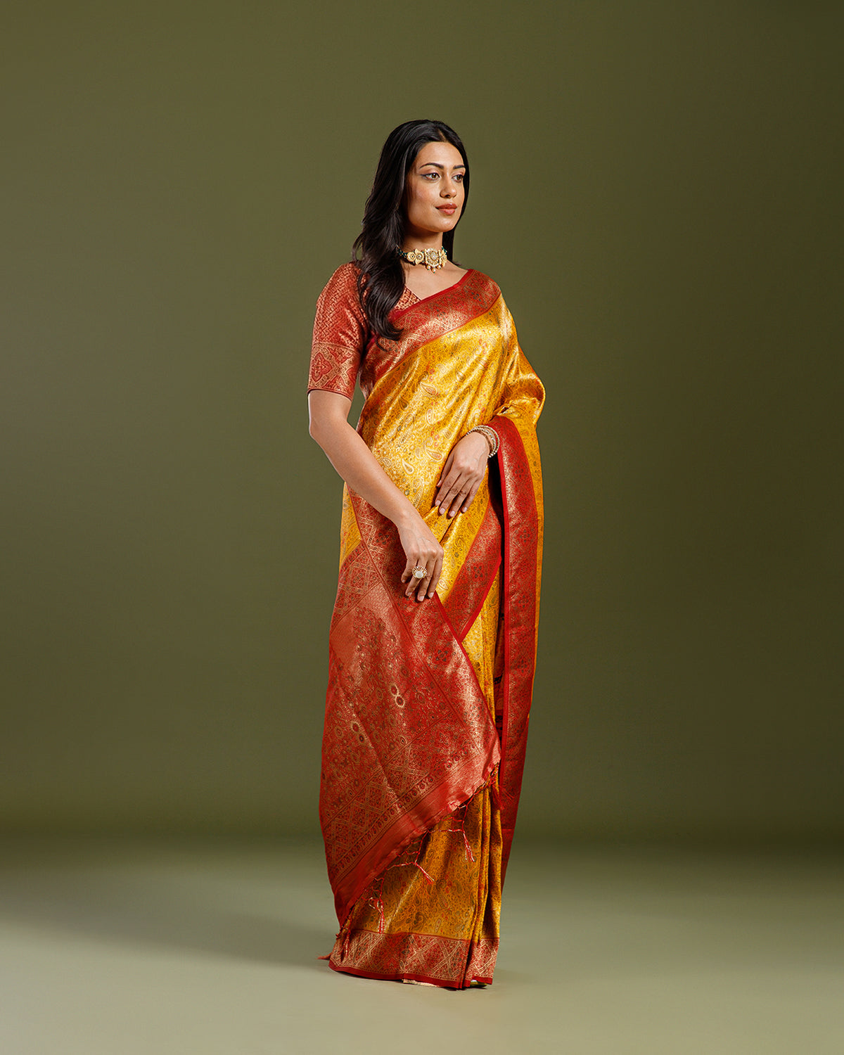 Yellow Soft Silk Weaving Saree for Festive & Traditional Wear