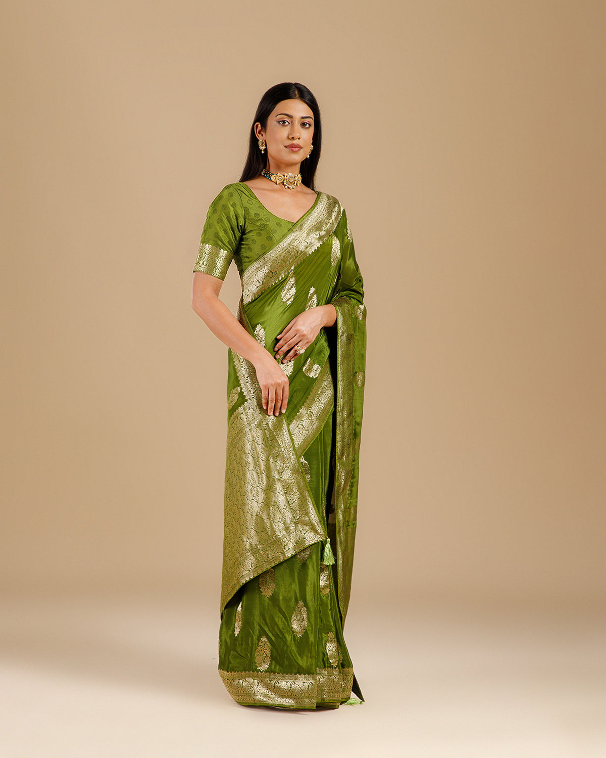 Green Dola Silk Saree with Elegant Resham Bootie Work - House of Surya