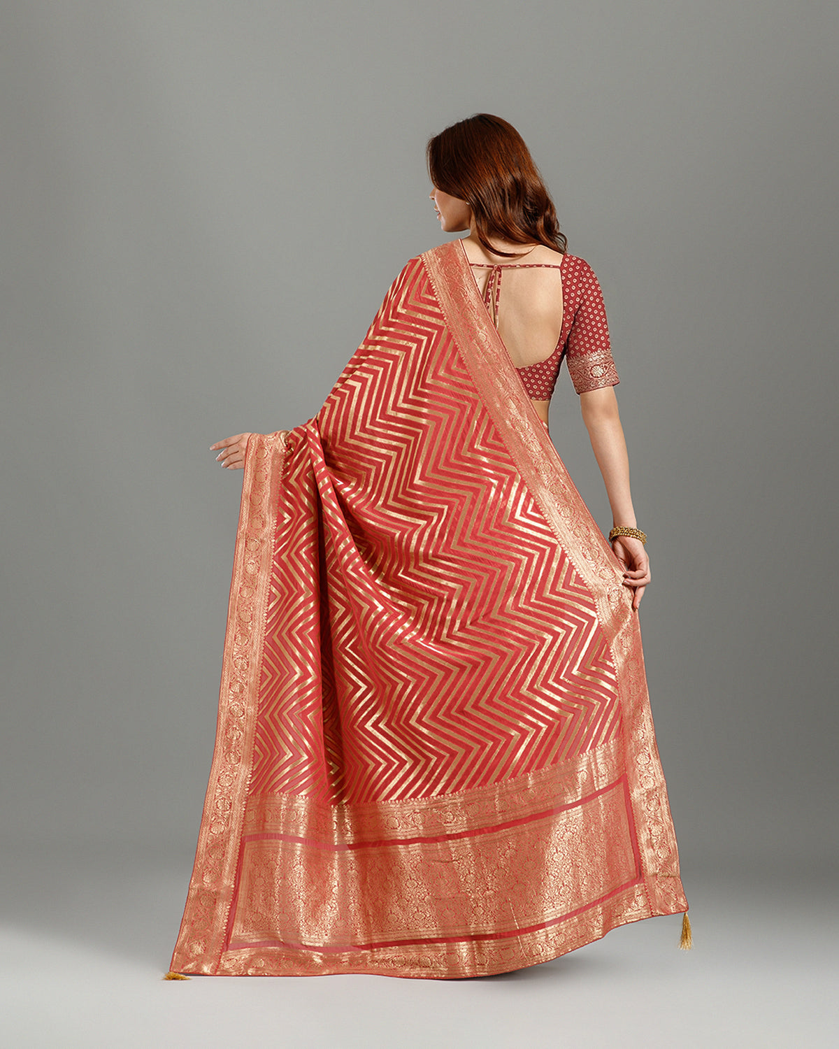 Premium Gajari Georgette Saree with Traditional Khaddi Zari Weaving Work - House of Surya