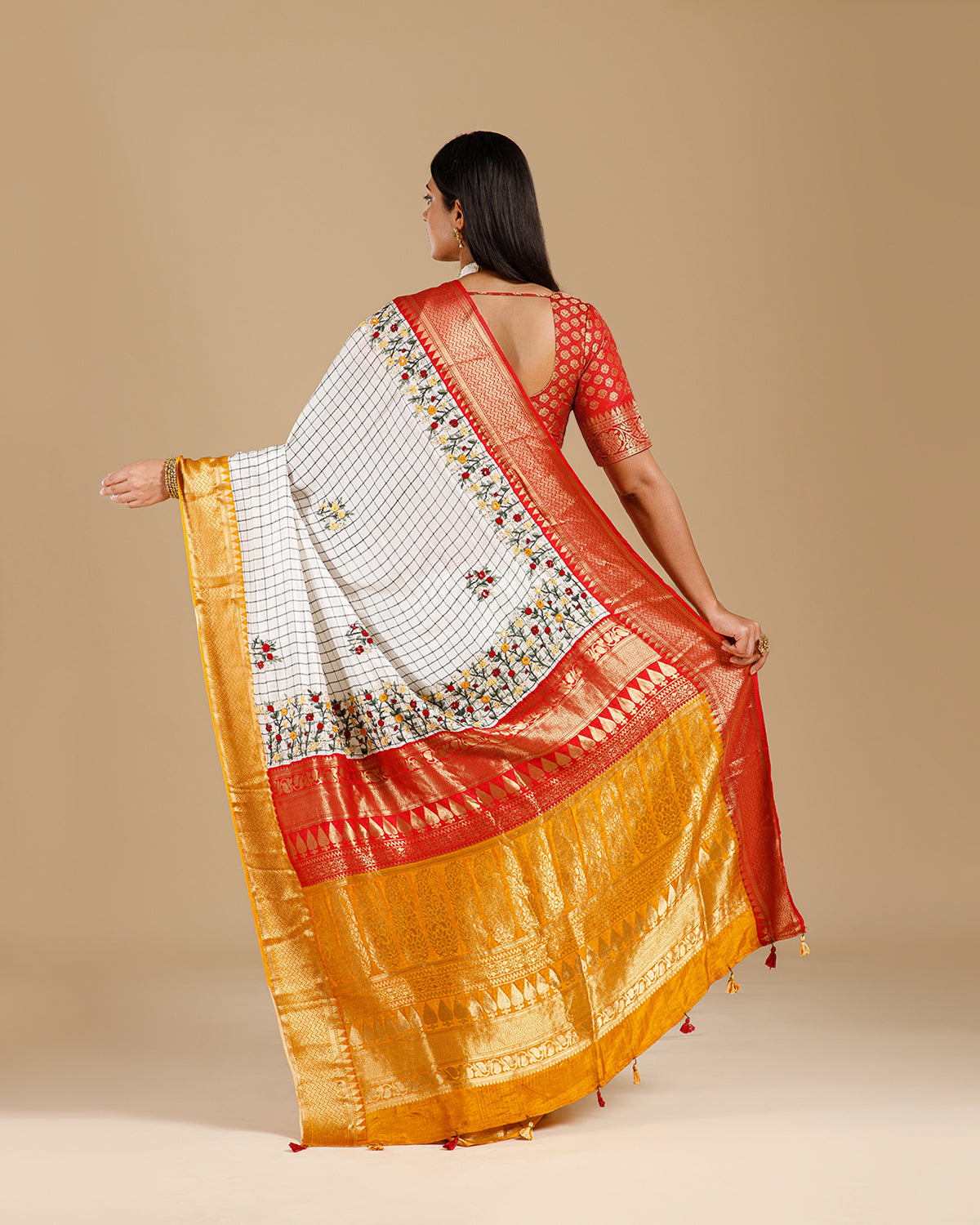 Designer White Linen Saree with Kanta Work