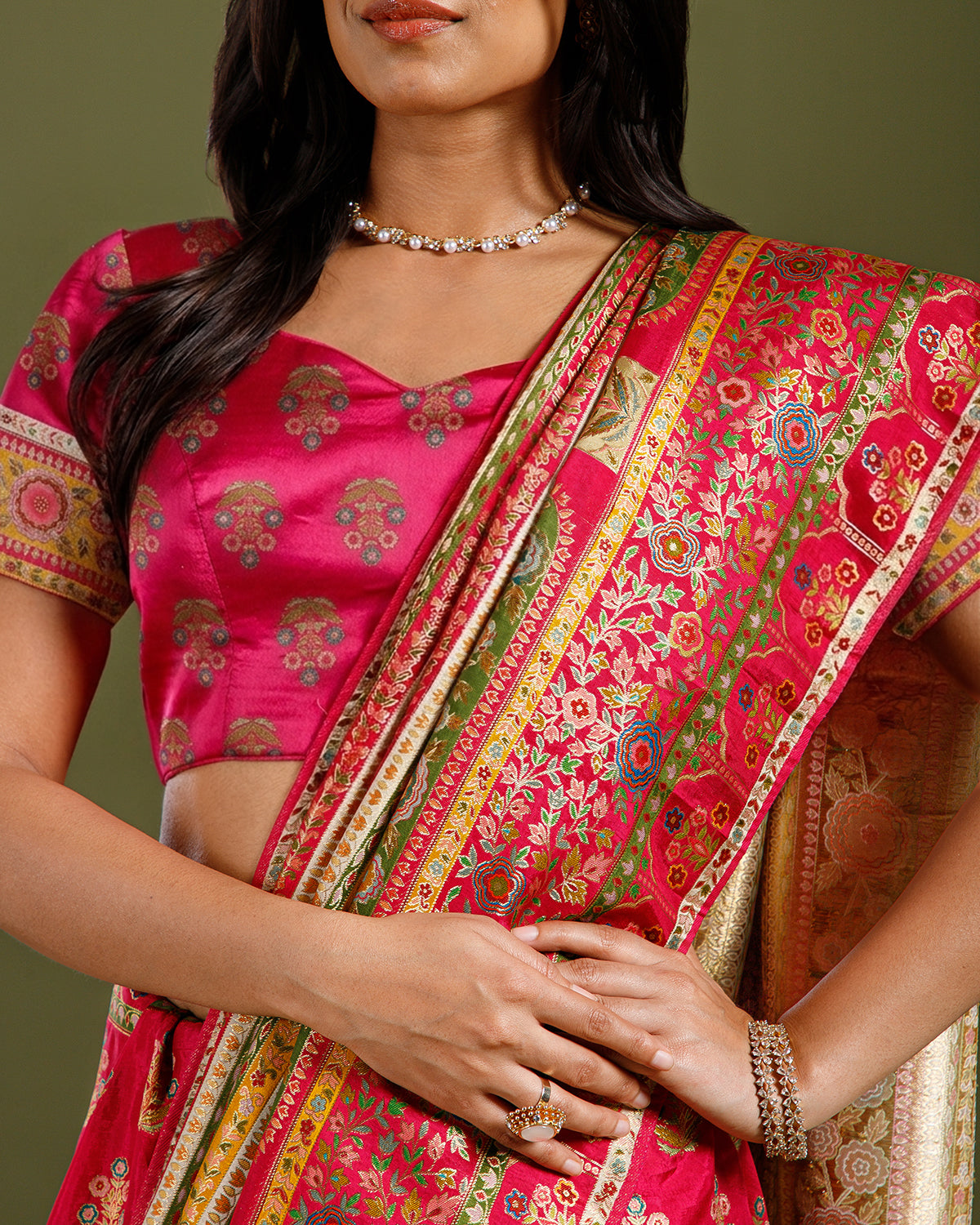 Designer Rani Pink Dola Silk Saree with Elegant Weaving Work