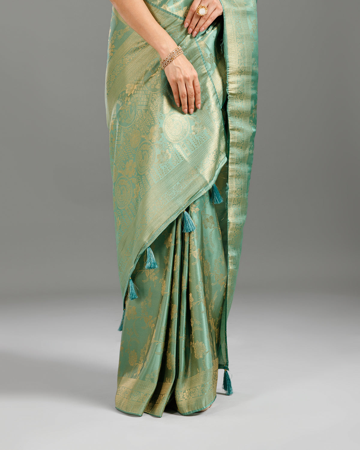 Green Dola Silk Saree with Elegant Zari Weave - House of Surya