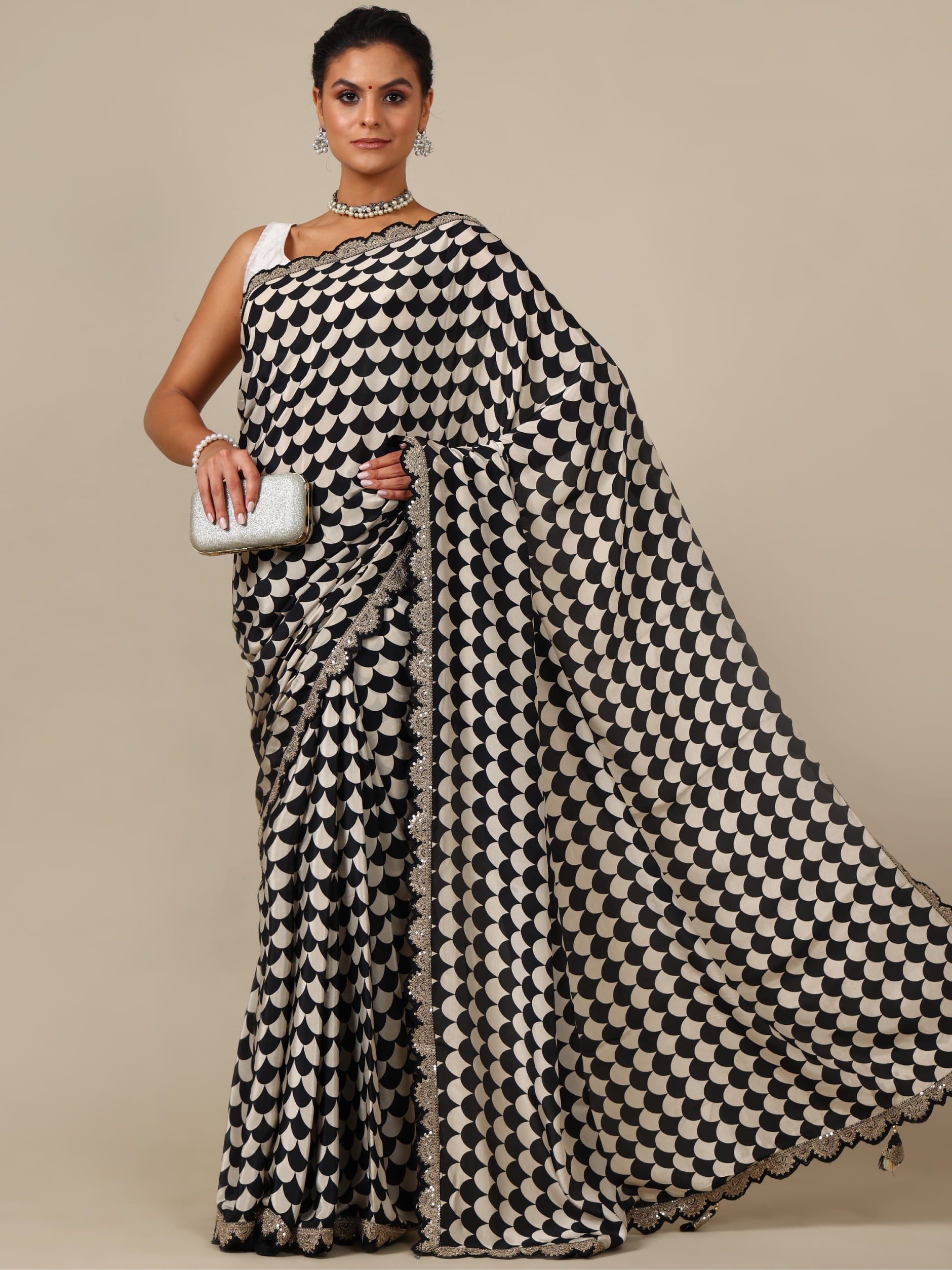 Black & White Dola Silk Saree with Zari Border – Unstitched Black Blouse