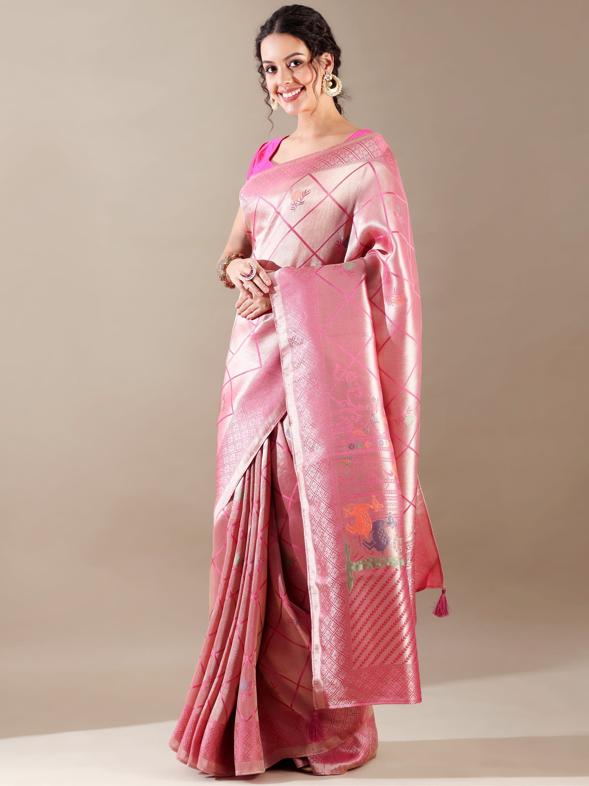 Charming Pink Silk Saree with Exquisite Weaving Unstitched Grace